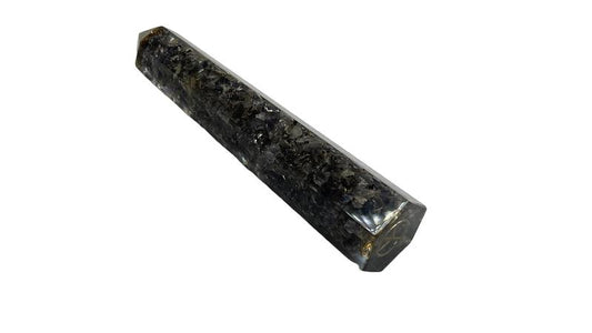 Iolite Point Orgonite