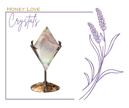 Fluorite Diamond (Stand Not Included)